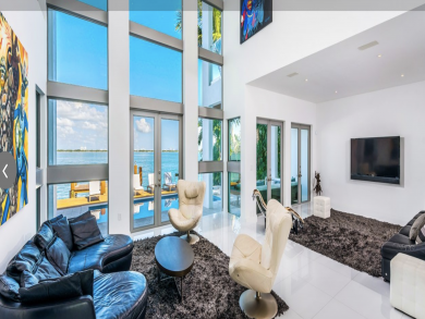 Venetian Beach Ultimate Luxury Villa